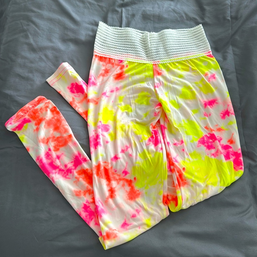 NEW - Cute Booty Lounge Pants Sz - M